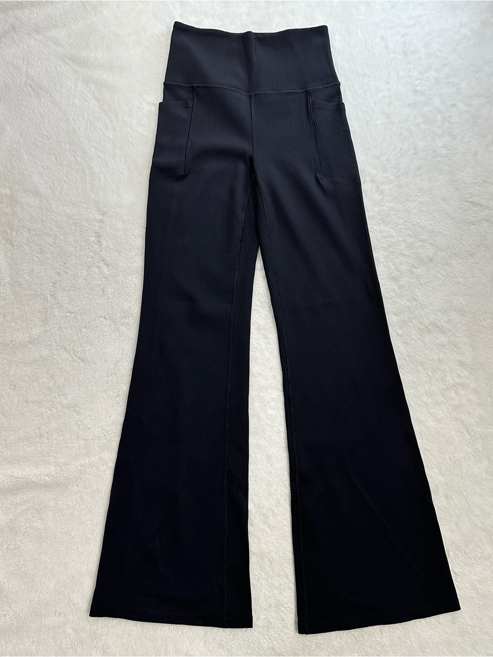 Athleta Salutation Stash Rib Flare Pants Black S